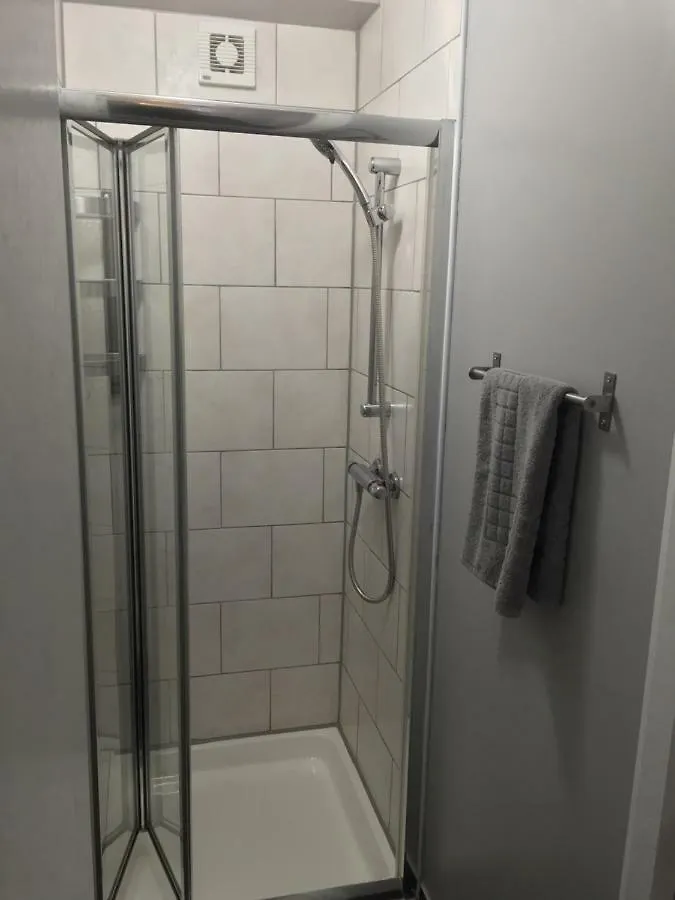 Wellesley Avenue Apartment Belfast 0*,  United Kingdom