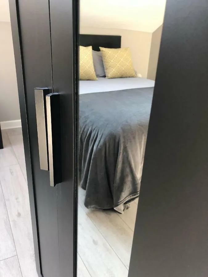 Wellesley Avenue Apartment Belfast